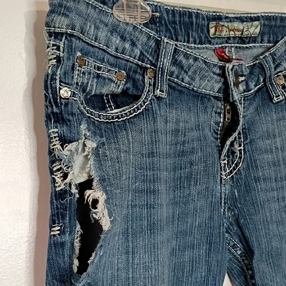 BKE Sabrina Distressed Bootcut Jeans 30x31.5 • Stretchy Holes + White Hem! - Picture 4 of 15